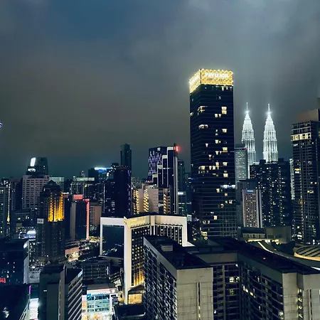 Luxury Axon Suites Klcc Kuala Lumpur Exterior photo
