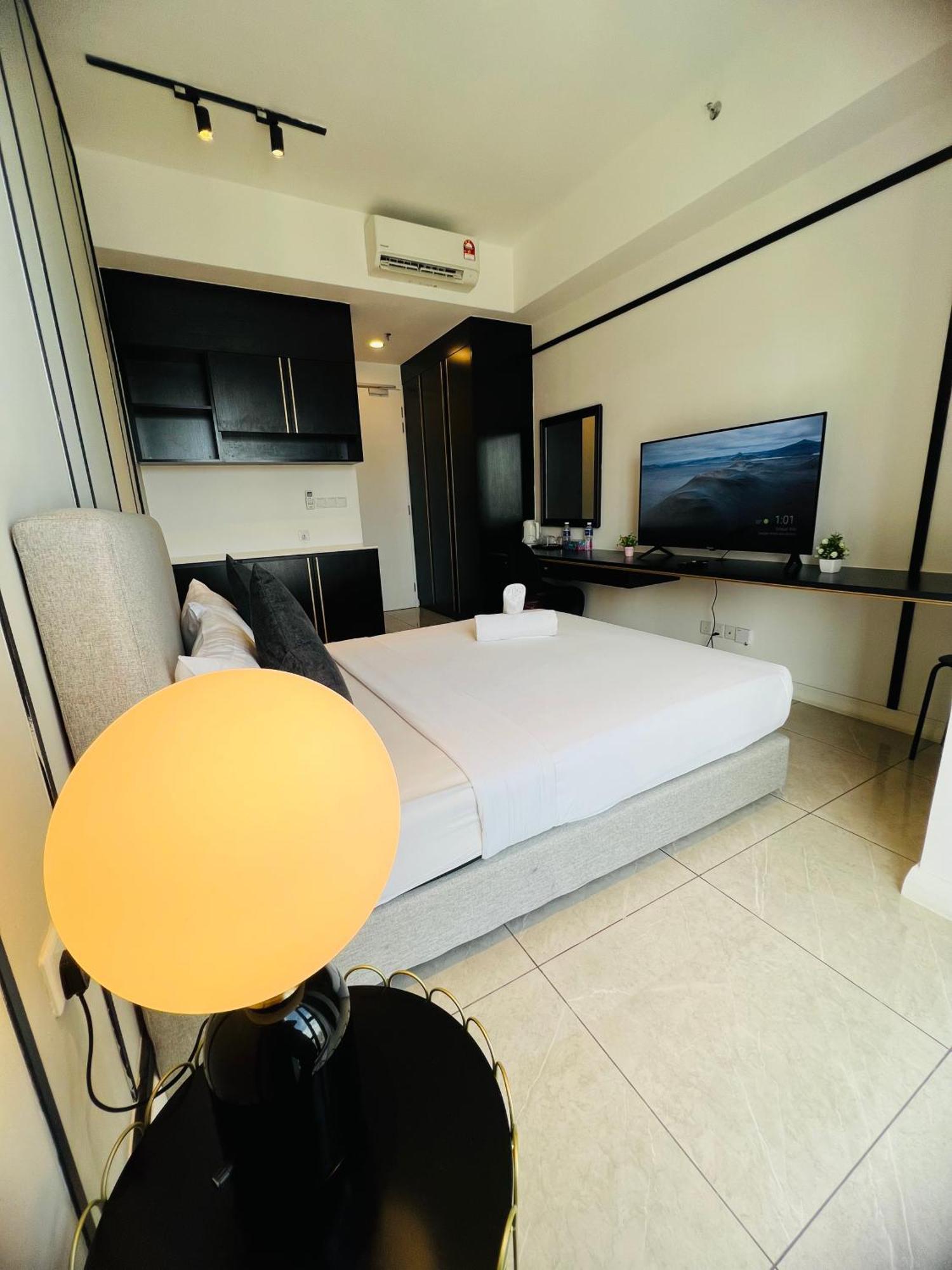 Luxury Axon Klcc