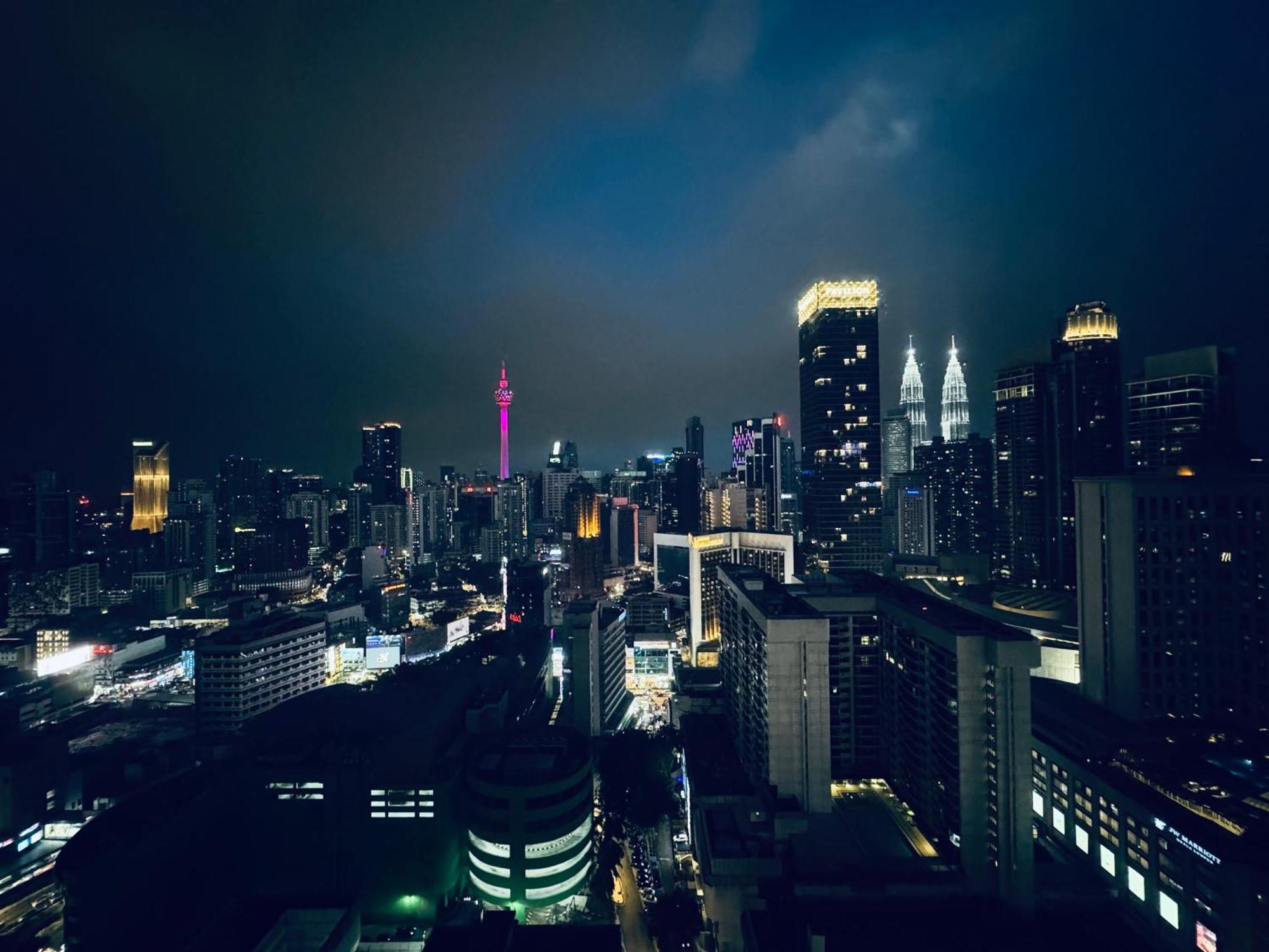 Luxury Axon Klcc Apartment Kuala Lumpur